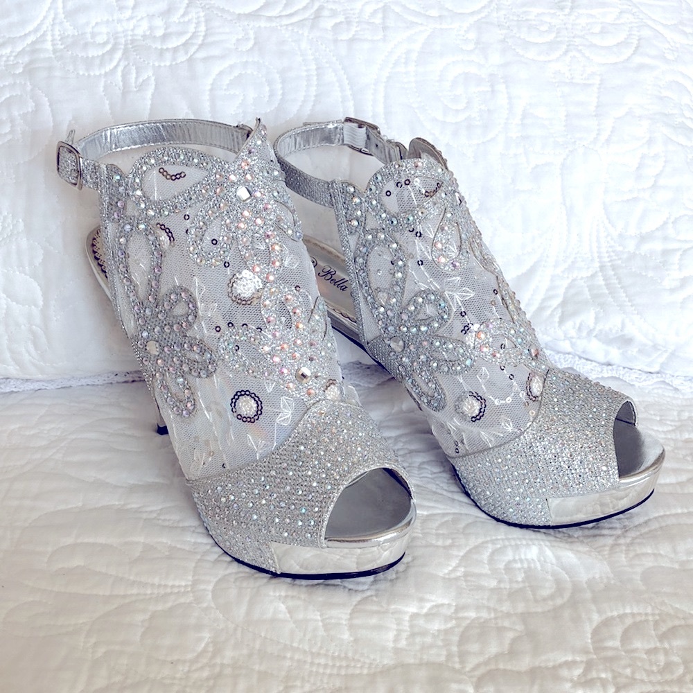 Fun and glamorous shoes!